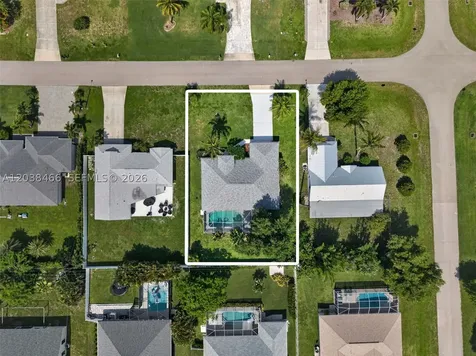 705 SW 9th Avenue Cape Coral FL 33991