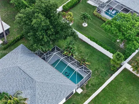 705 SW 9th Avenue Cape Coral FL 33991
