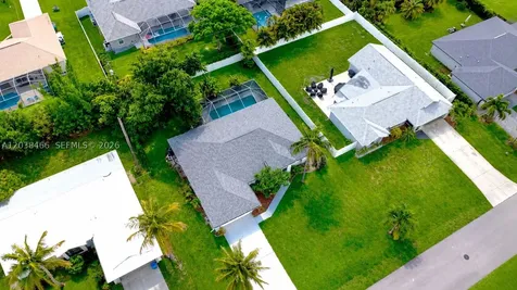 705 SW 9th Avenue Cape Coral FL 33991
