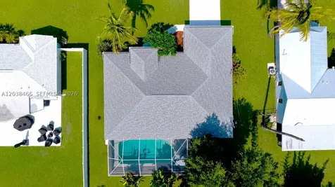 705 SW 9th Avenue Cape Coral FL 33991