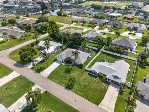705 SW 9th Avenue Cape Coral FL 33991