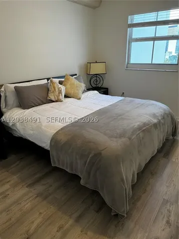 185 SE 14th Terrace Miami FL 33131