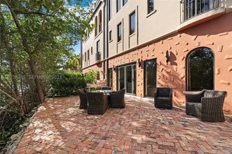 6232 Paradise Point Drive Palmetto Bay FL 33157