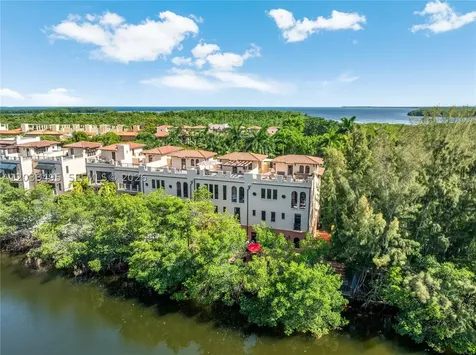 6232 Paradise Point Drive Palmetto Bay FL 33157