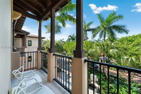 6232 Paradise Point Drive Palmetto Bay FL 33157