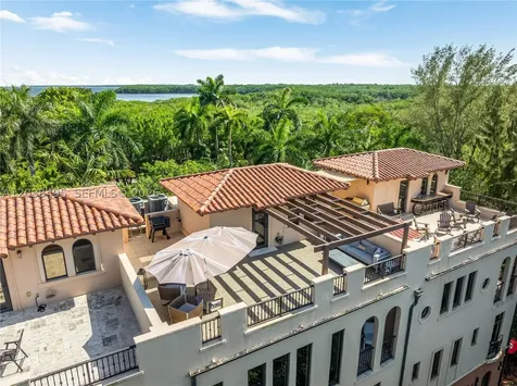 6232 Paradise Point Drive Palmetto Bay FL 33157
