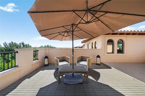 6232 Paradise Point Drive Palmetto Bay FL 33157