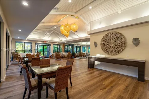 6232 Paradise Point Drive Palmetto Bay FL 33157