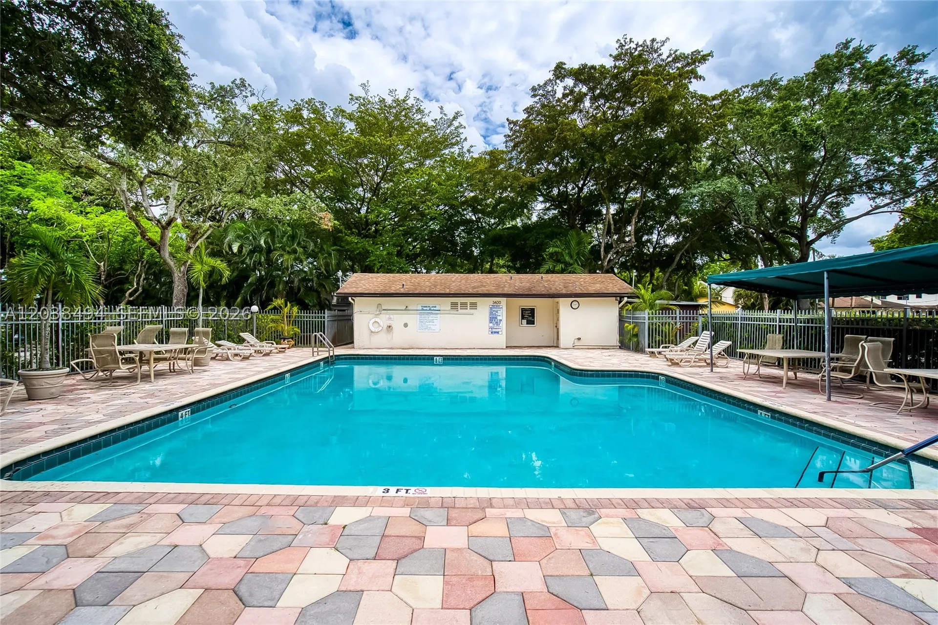 3340 Oak Drive Hollywood FL 33021