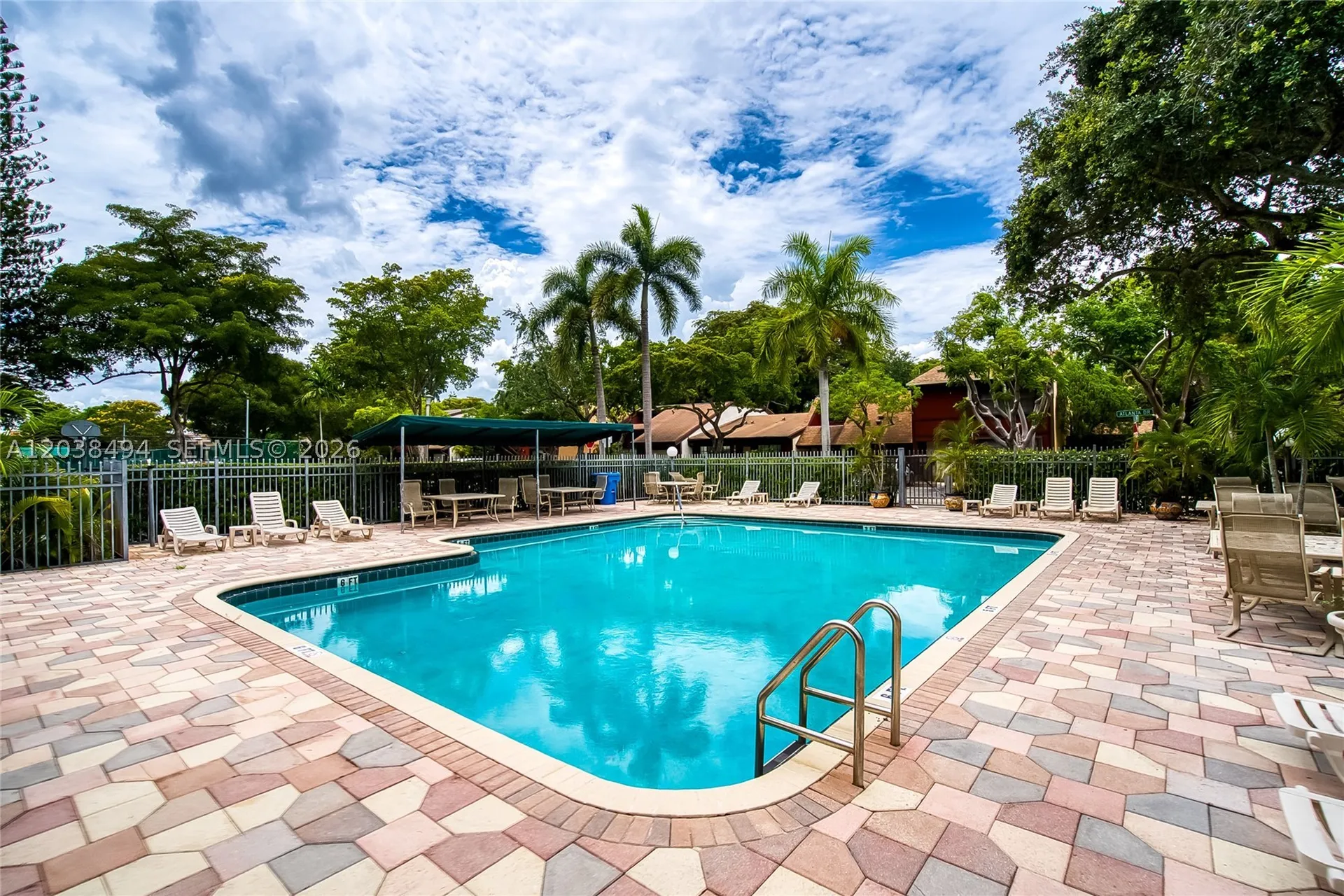 3340 Oak Drive Hollywood FL 33021