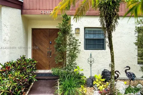 3340 Oak Drive Hollywood FL 33021