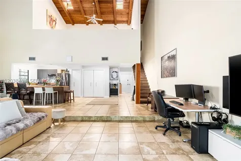 3340 Oak Drive Hollywood FL 33021