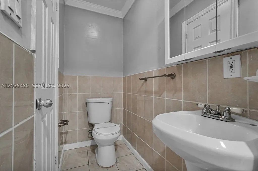 6610 Johnson Street Hollywood FL 33024