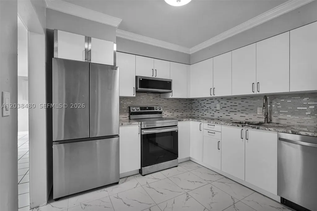 6610 Johnson Street Hollywood FL 33024