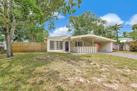 6610 Johnson Street Hollywood FL 33024