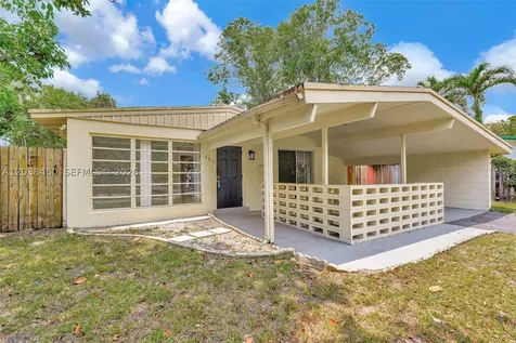6610 Johnson Street Hollywood FL 33024