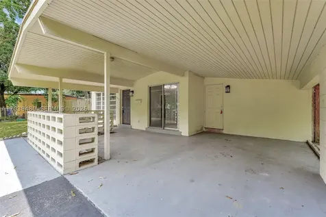 6610 Johnson Street Hollywood FL 33024