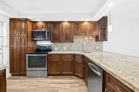 3050 N Palm Aire Drive Pompano Beach FL 33069