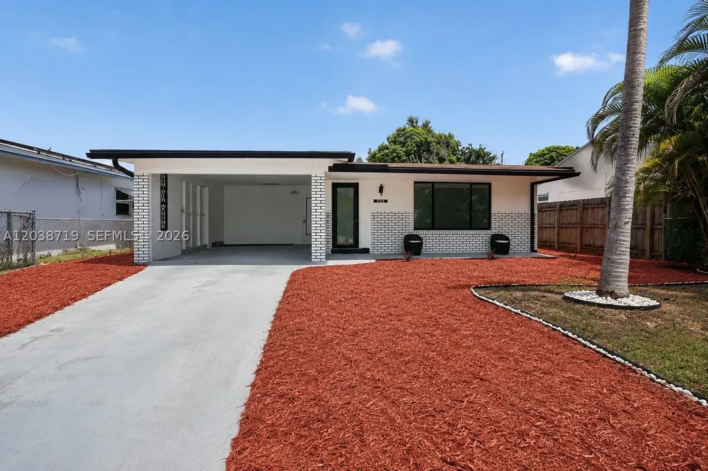 258 SW 8th Street Dania Beach FL 33004