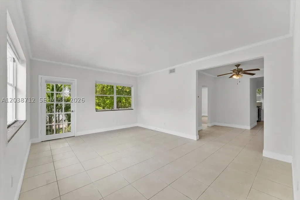 653 Michigan Avenue Miami Beach FL 33139