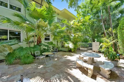 653 Michigan Avenue Miami Beach FL 33139