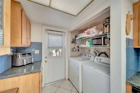 7447 W Sunrise Boulevard Plantation FL 33313