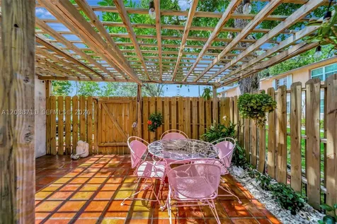 7447 W Sunrise Boulevard Plantation FL 33313