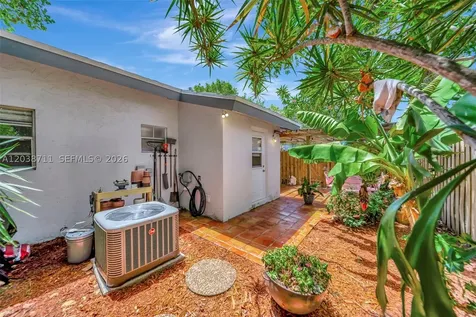 7447 W Sunrise Boulevard Plantation FL 33313