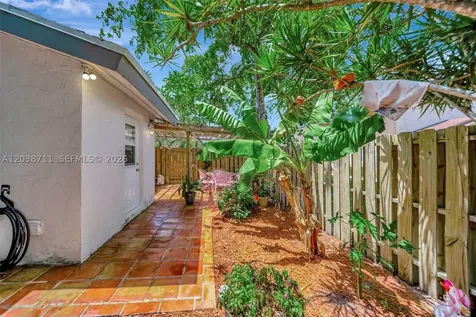 7447 W Sunrise Boulevard Plantation FL 33313