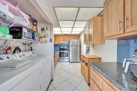 7447 W Sunrise Boulevard Plantation FL 33313