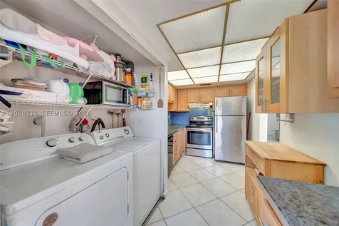 7447 W Sunrise Boulevard Plantation FL 33313