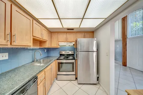 7447 W Sunrise Boulevard Plantation FL 33313