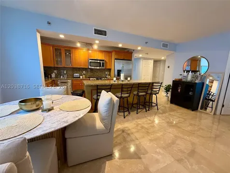 770 Claughton Island Drive Miami FL 33131