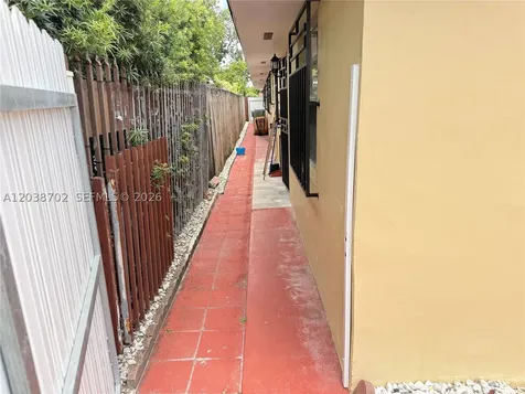 252 NW 50th Avenue Miami FL 33126