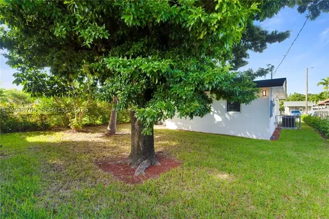 1428 NE 153rd Terrace North Miami Beach FL 33162
