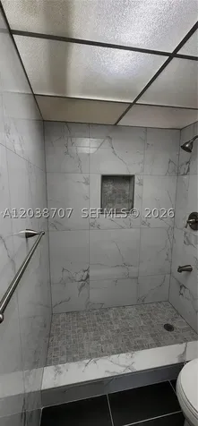 931 NE 199th Street Miami FL 33179