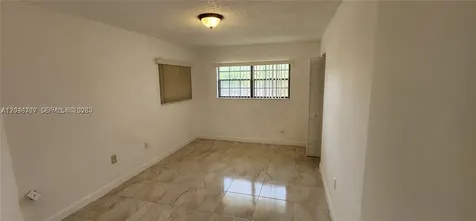 931 NE 199th Street Miami FL 33179