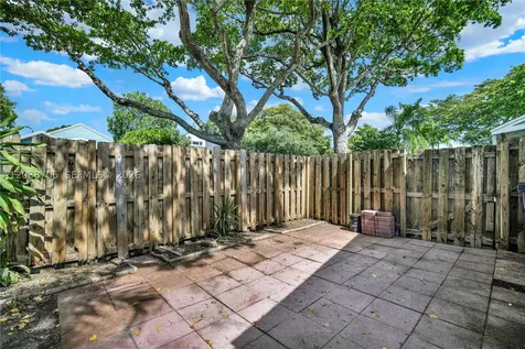 10003 SW 223rd Terrace Cutler Bay FL 33190