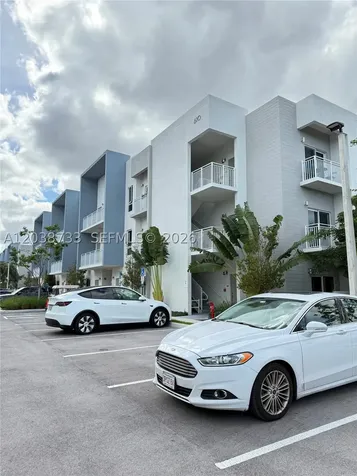 610 NE 2nd Street Dania Beach FL 33004
