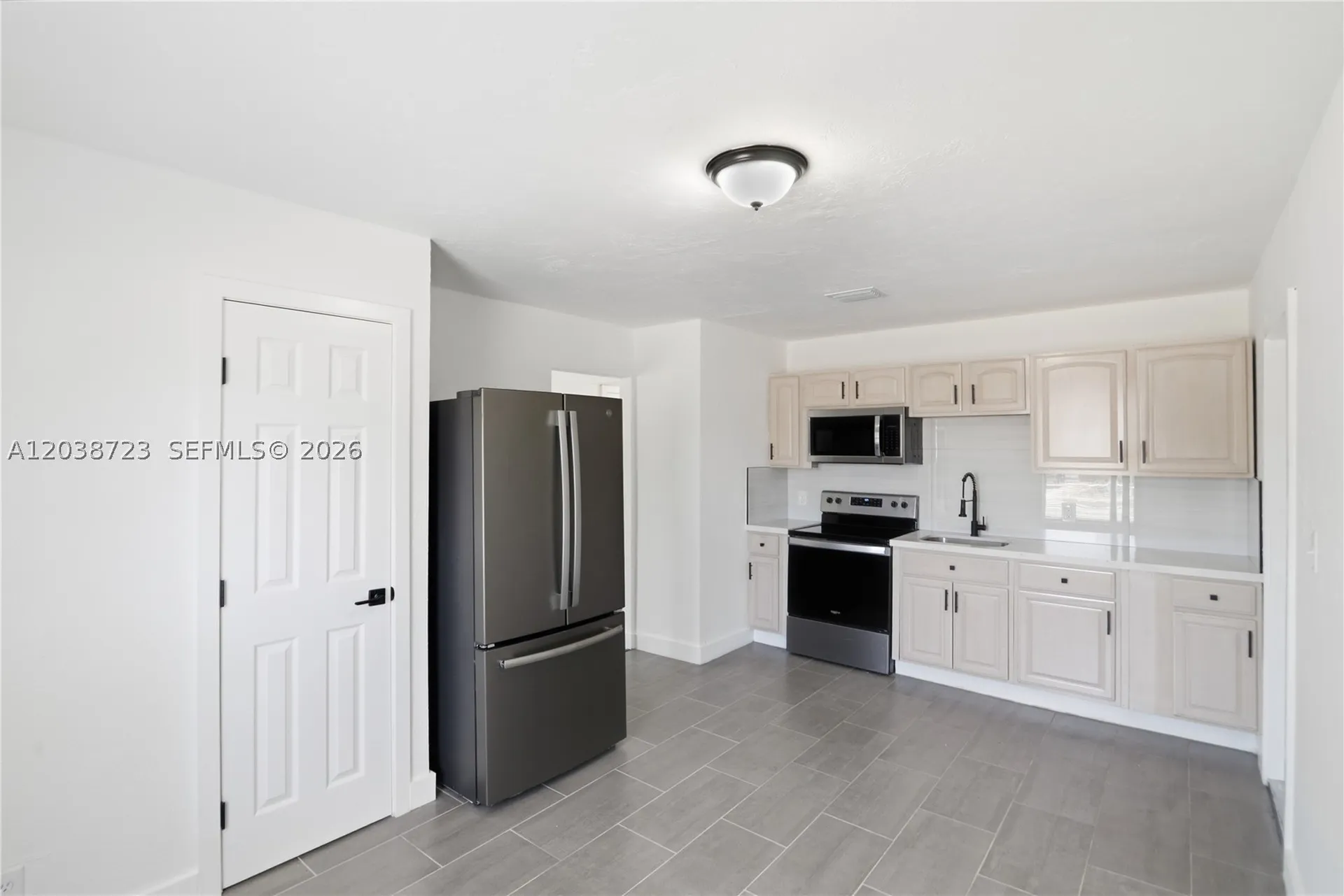 921 NW 5th Avenue Pompano Beach FL 33060