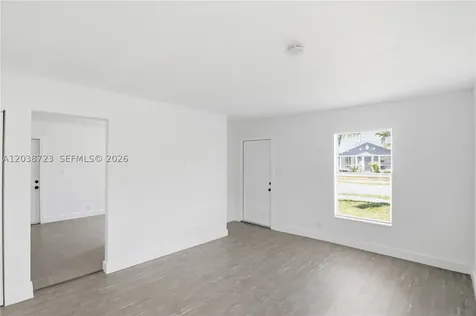 921 NW 5th Avenue Pompano Beach FL 33060