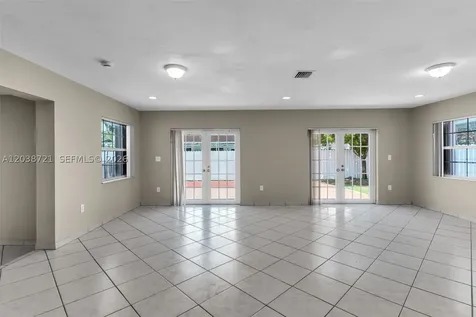 1720 SW 98th Court Miami FL 33165