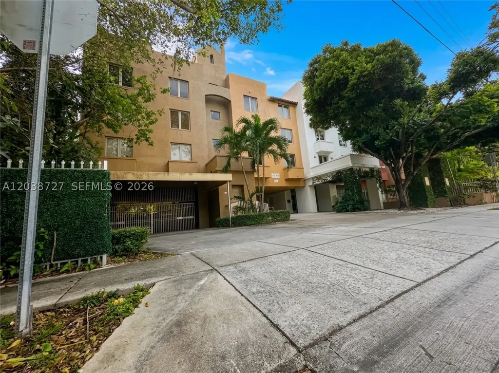 2630 SW 28th Street Miami FL 33133