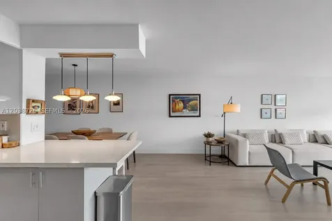 150 Ocean Lane Drive Key Biscayne FL 33149