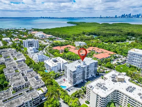 150 Ocean Lane Drive Key Biscayne FL 33149