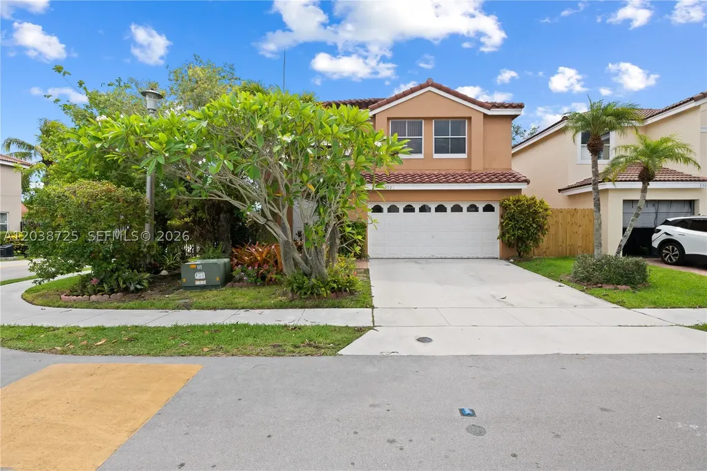 2021 Barcelona Terrace Margate FL 33063