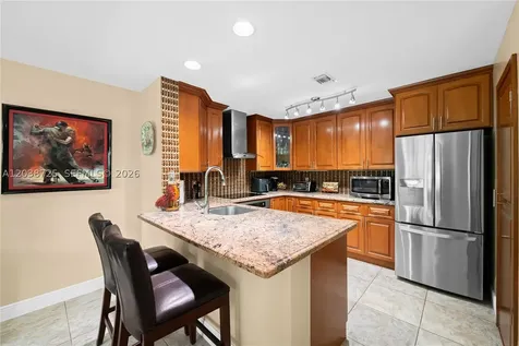 2021 Barcelona Terrace Margate FL 33063