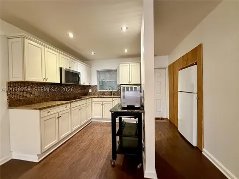 3048 E Sunrise Lakes Drive Sunrise FL 33322