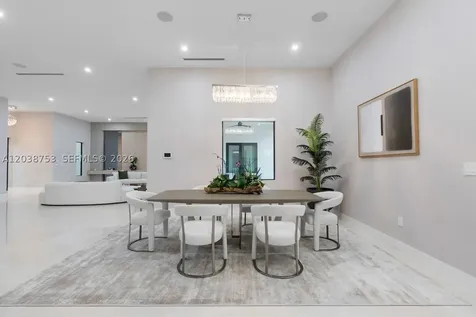 80 NW 129th Avenue Miami FL 33182