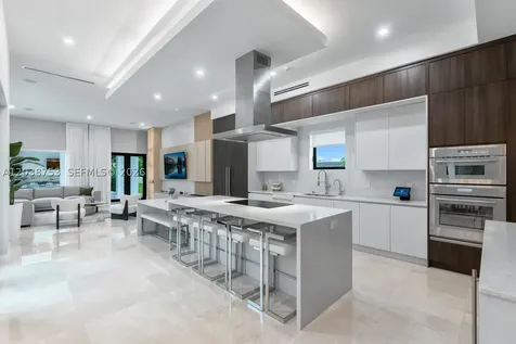 80 NW 129th Avenue Miami FL 33182